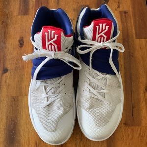 Nike Kyrie 2
